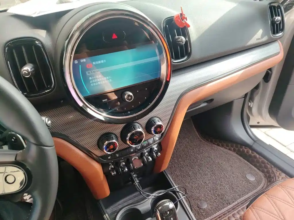 MINI Mini Countryman — миниатюра 6