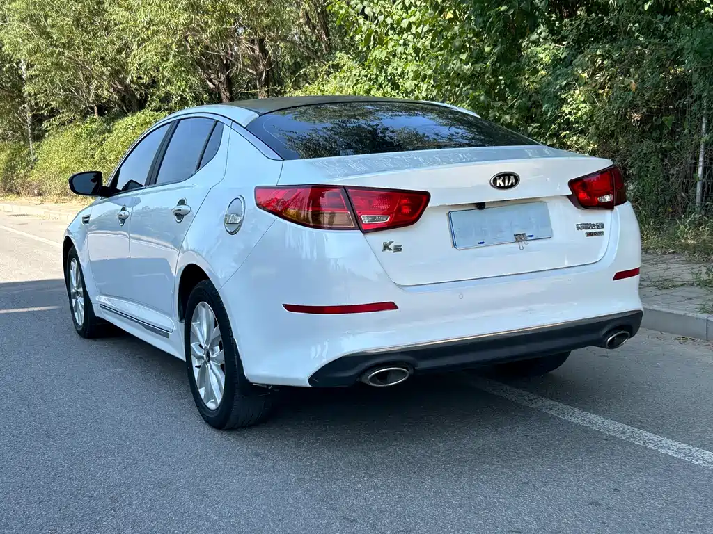 Kia K5 — миниатюра 3