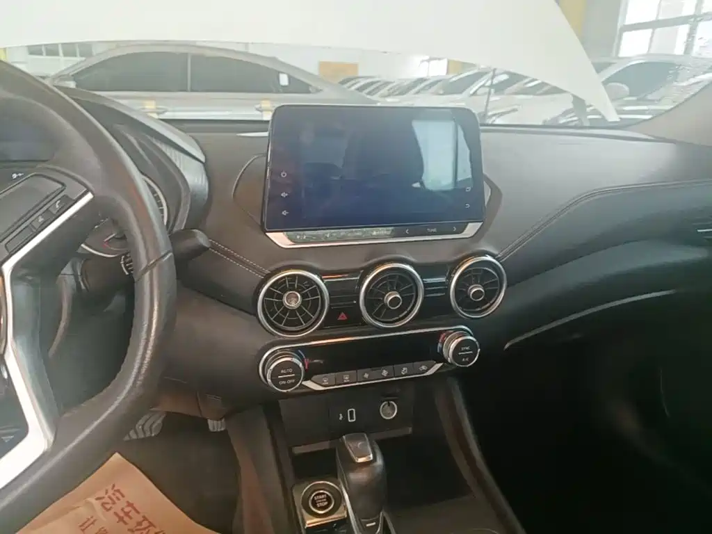 Nissan Sylphy — миниатюра 13