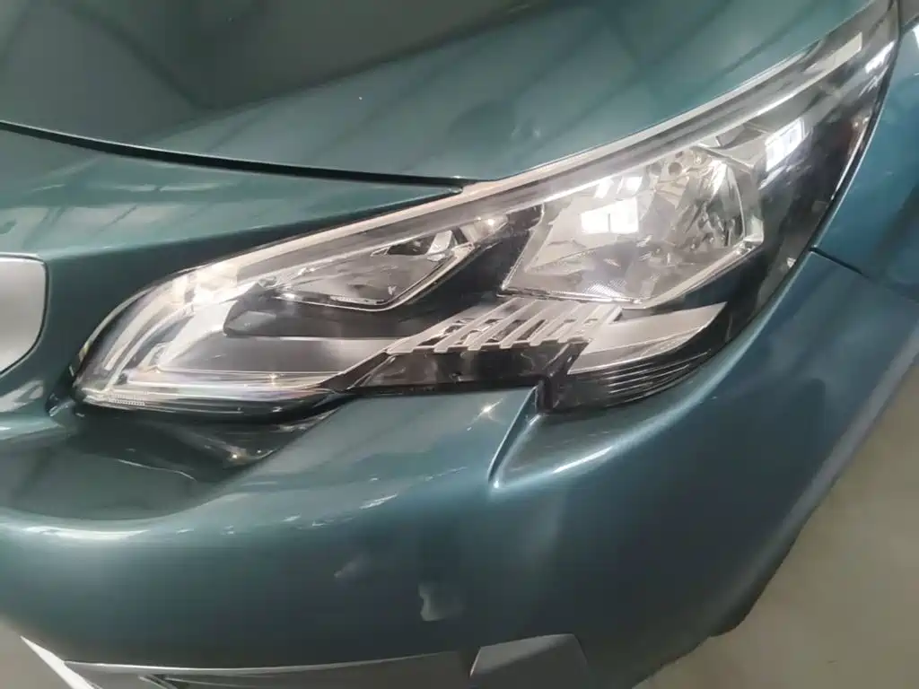 Peugeot 5008 — миниатюра 24