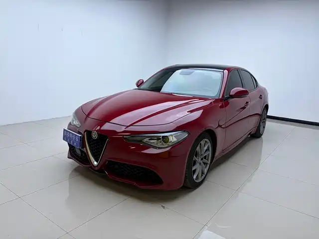alfa-romeo giulia