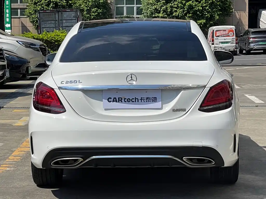 Mercedes-Benz C-Class — миниатюра 5