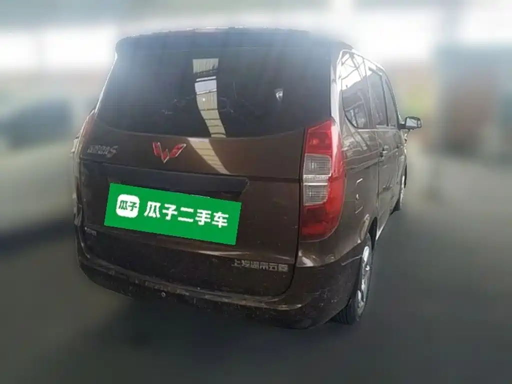 Wuling Hongguang — миниатюра 10