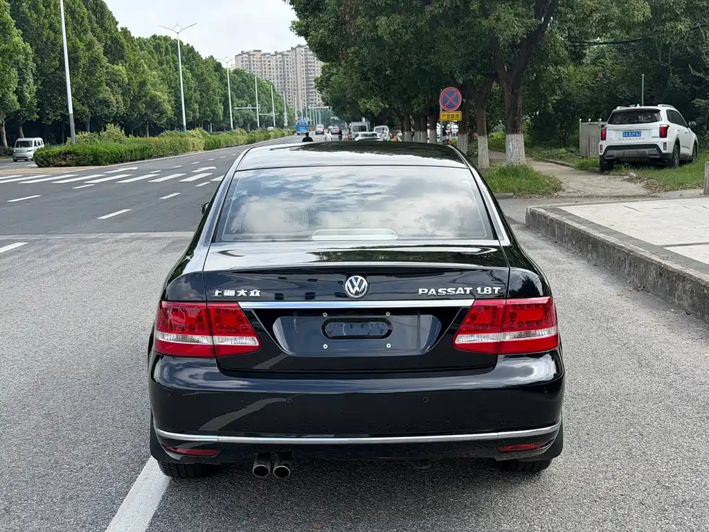 Volkswagen Passat Lingyu — миниатюра 5