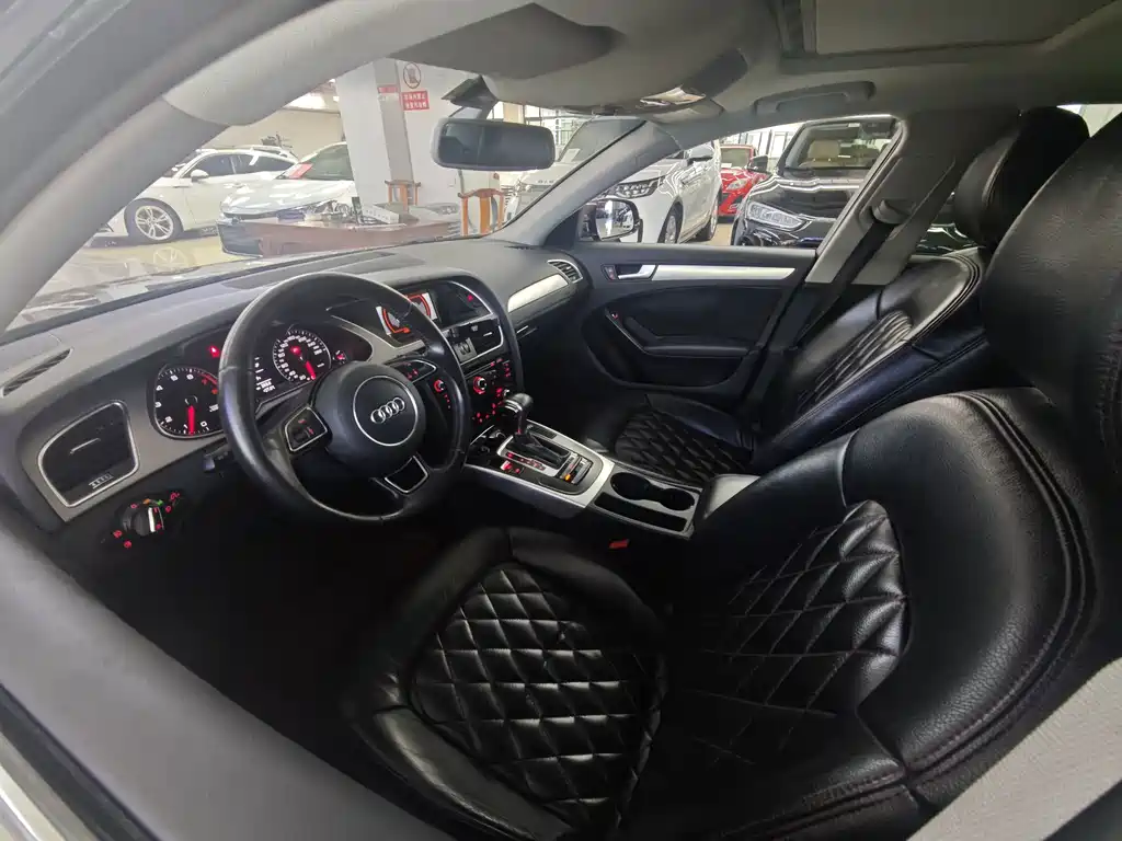 Audi A4L — миниатюра 7