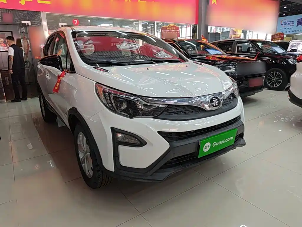 BYD Yuan — миниатюра 4