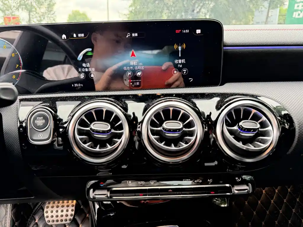 Mercedes-Benz CLA (Import) — миниатюра 9