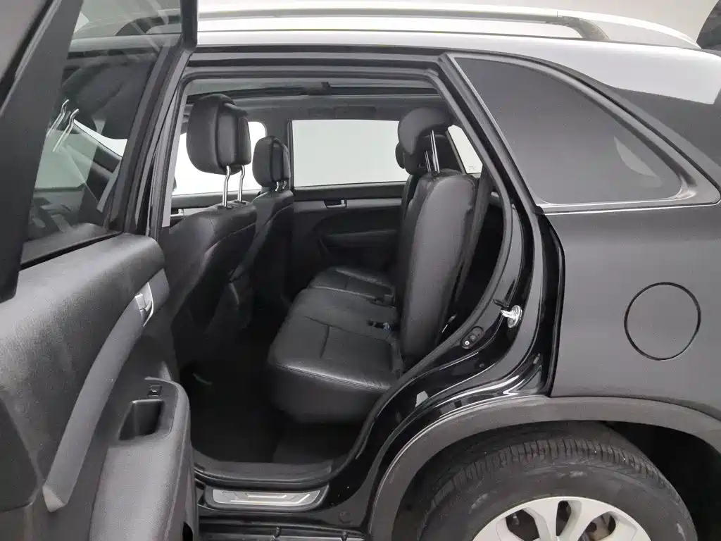 Kia Sorento — миниатюра 15
