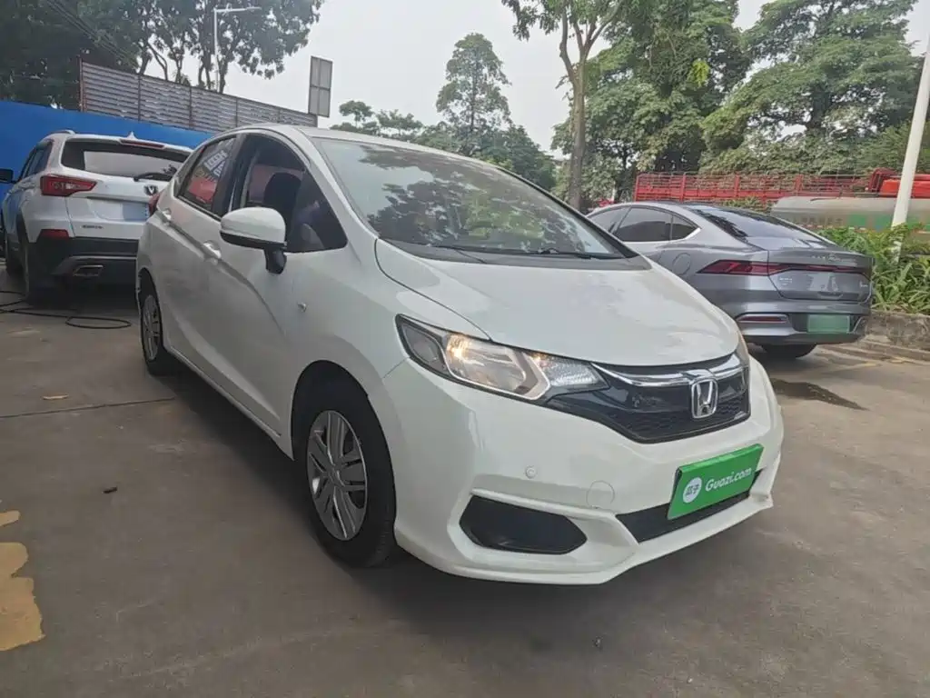 Honda Fit — миниатюра 4