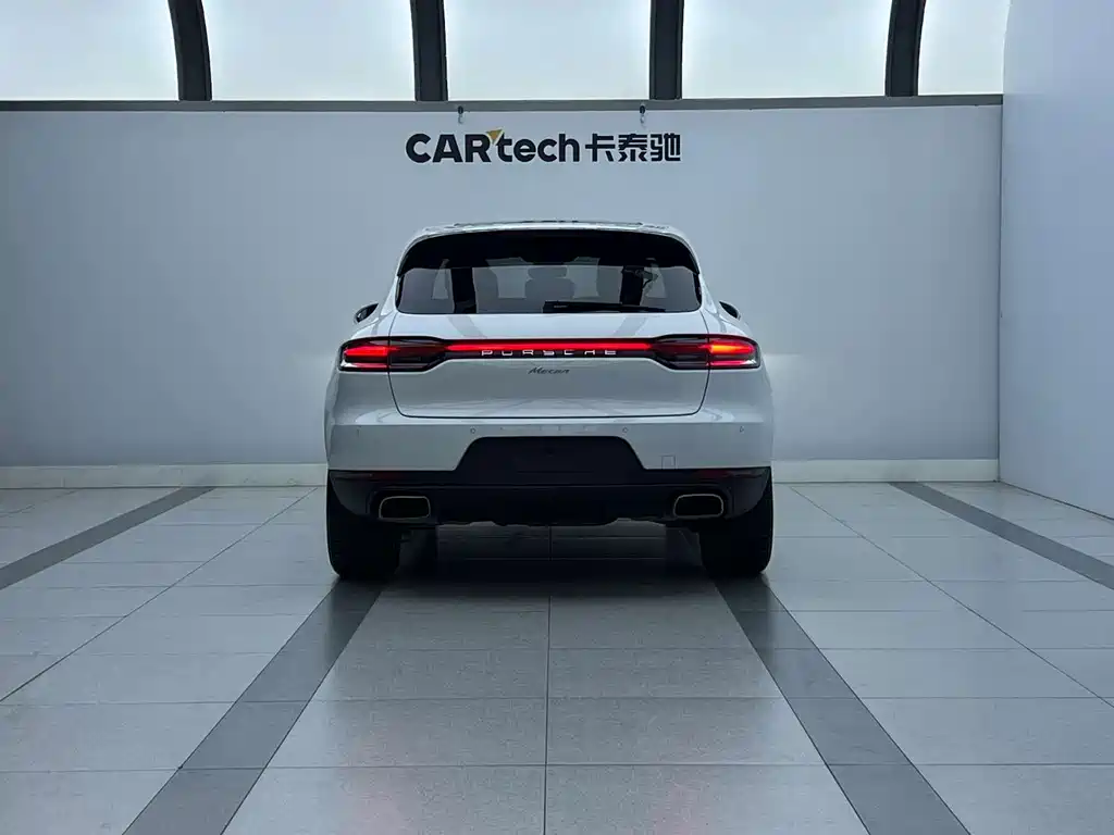 Porsche Macan — миниатюра 4