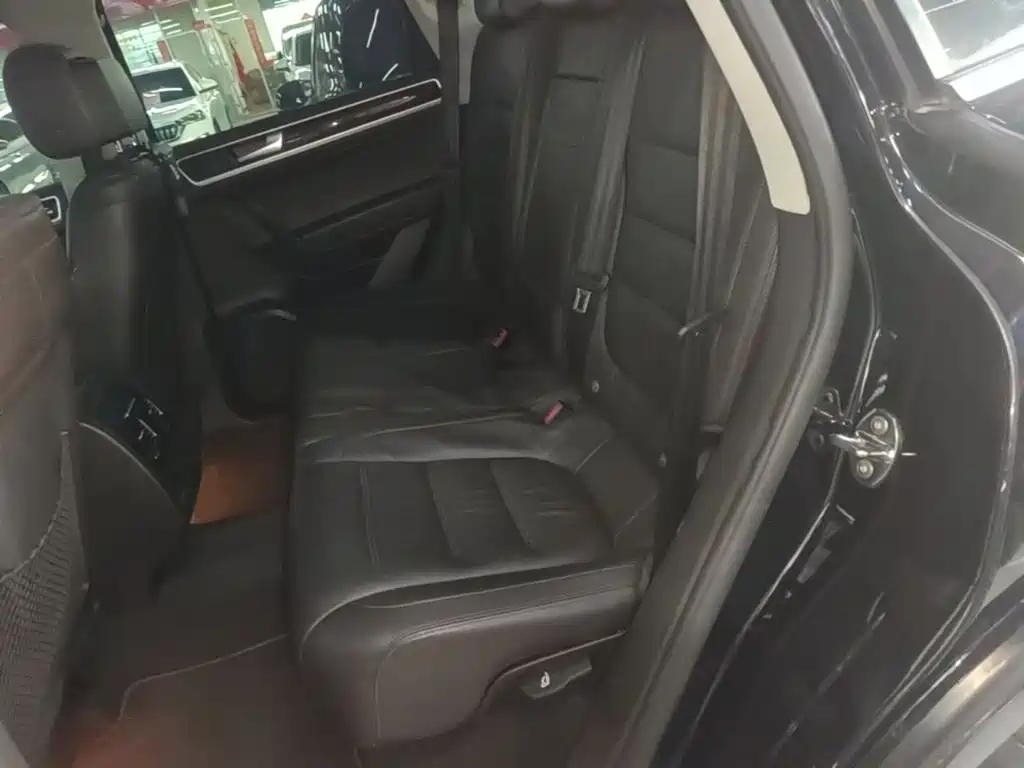 Volkswagen Touareg — миниатюра 17