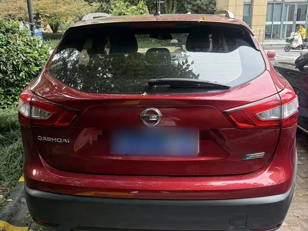 Nissan Qashqai — миниатюра 25
