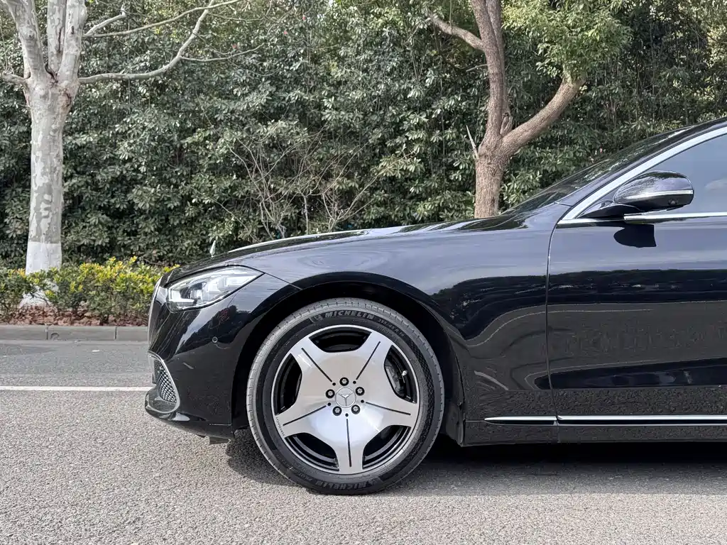 MERCEDES-BENZ MAYBACH S CLASS