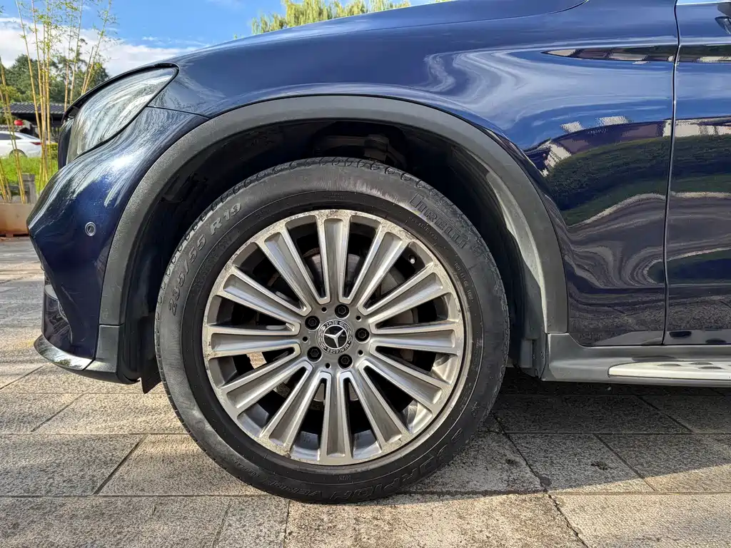 Mercedes-Benz GLC — миниатюра 11