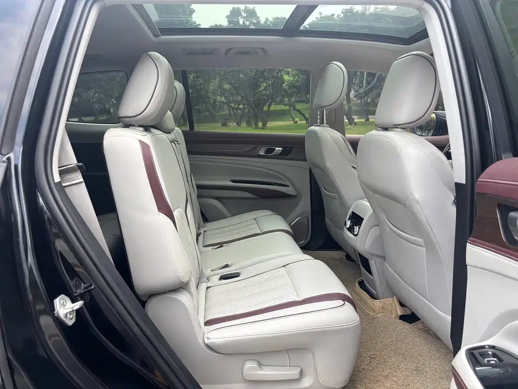 Ford Equator — миниатюра 7