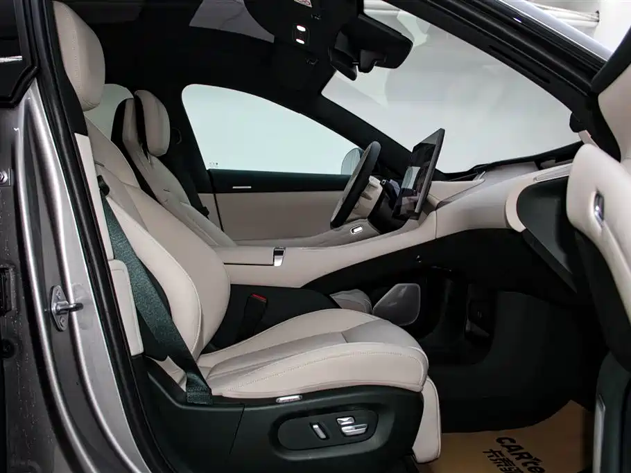 XIAOMI CAR XIAOMI YU7