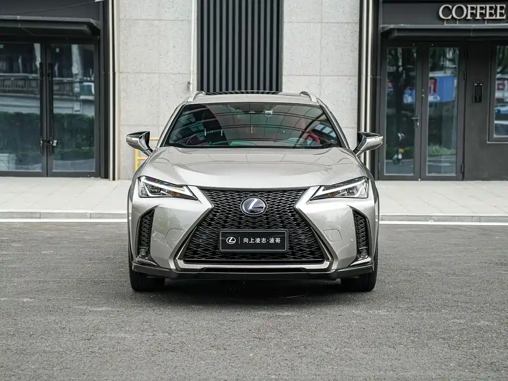 Lexus UX — миниатюра 2