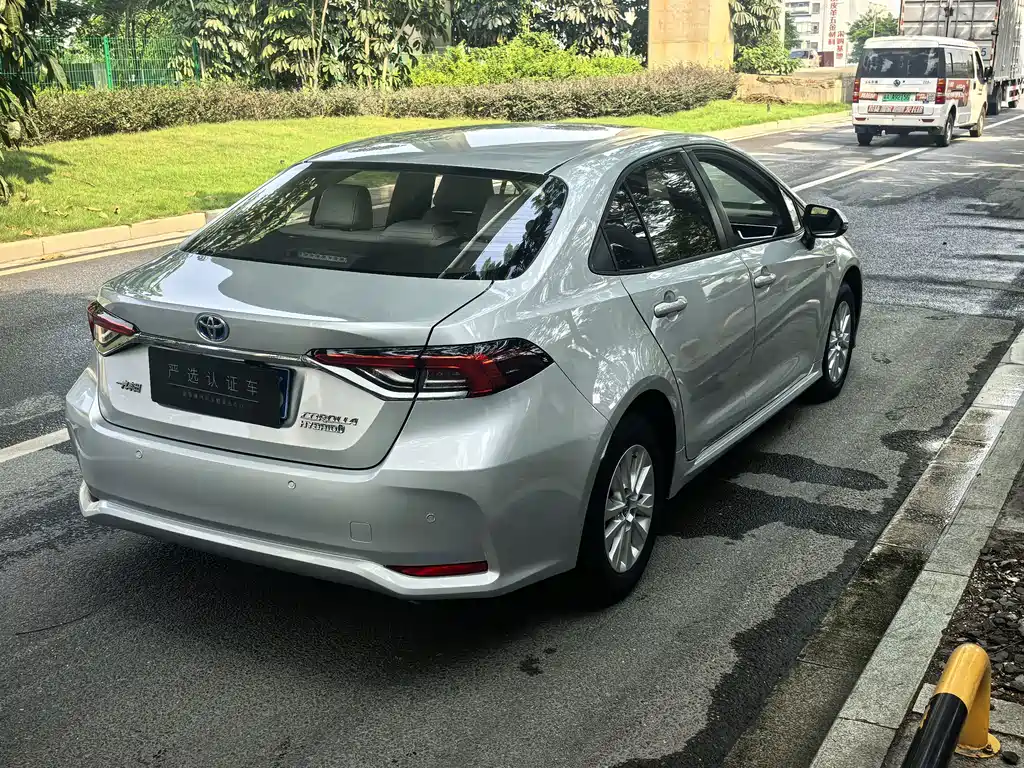 Toyota Corolla — миниатюра 2