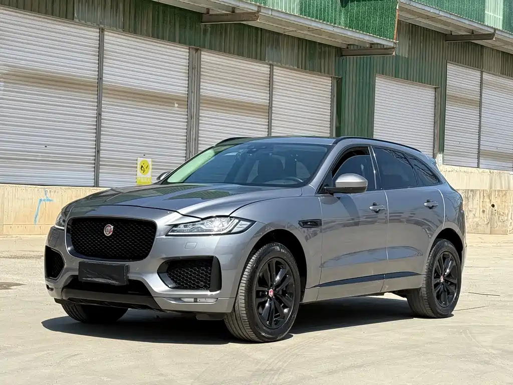 Jaguar F-PACE 2019