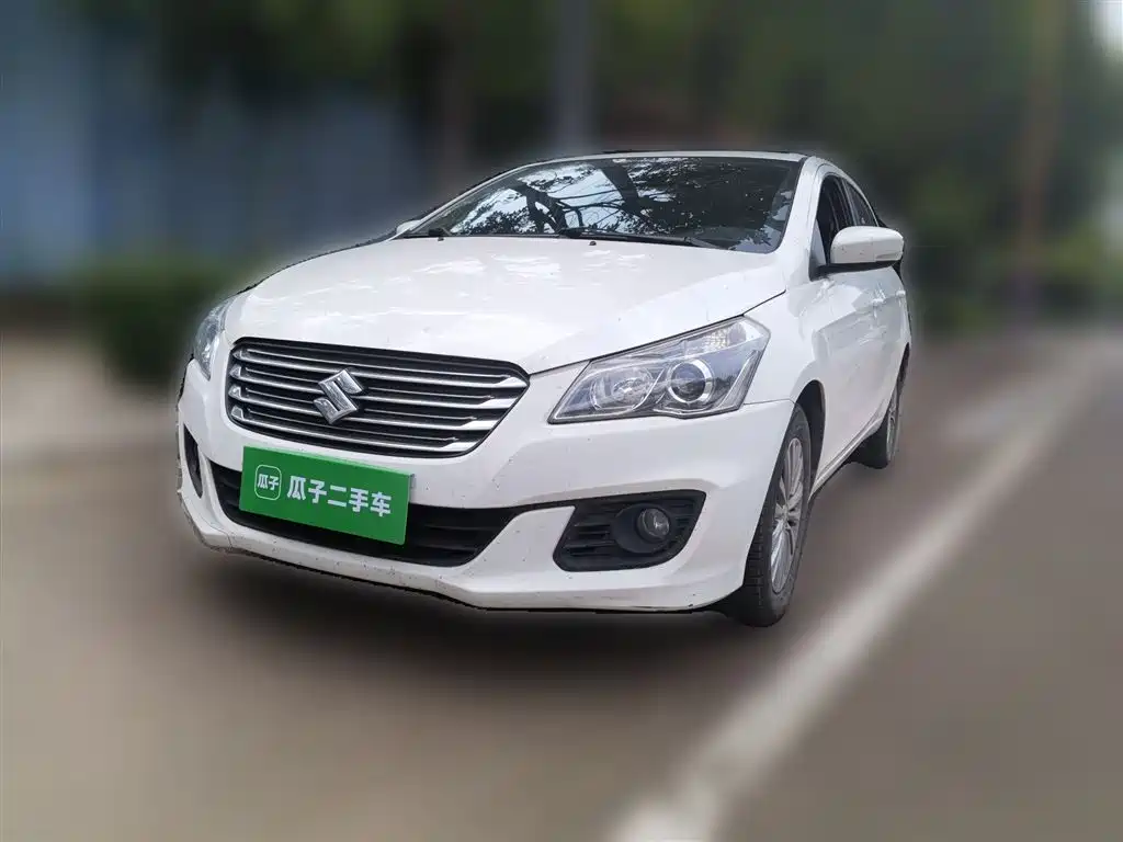 Suzuki Alivio 2015