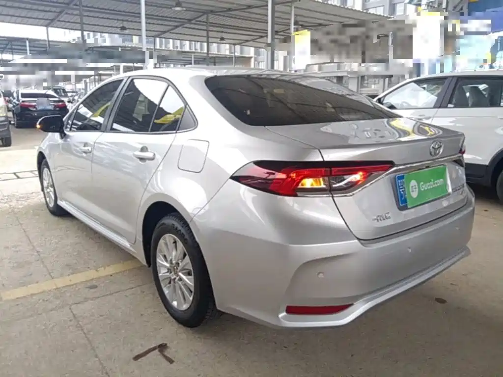 Toyota Corolla — миниатюра 5