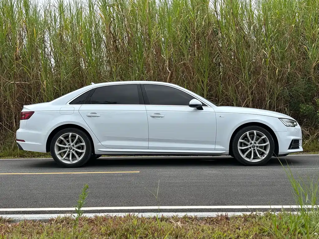 Audi A4L 2018 30 40 TFSI Fashion