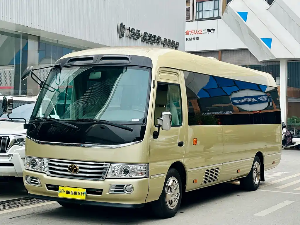 Toyota Coaster 2021