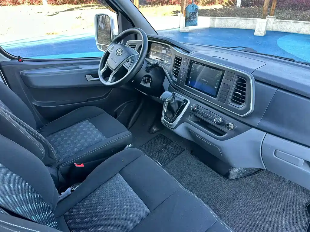 SAIC MAXUS XINTU V80