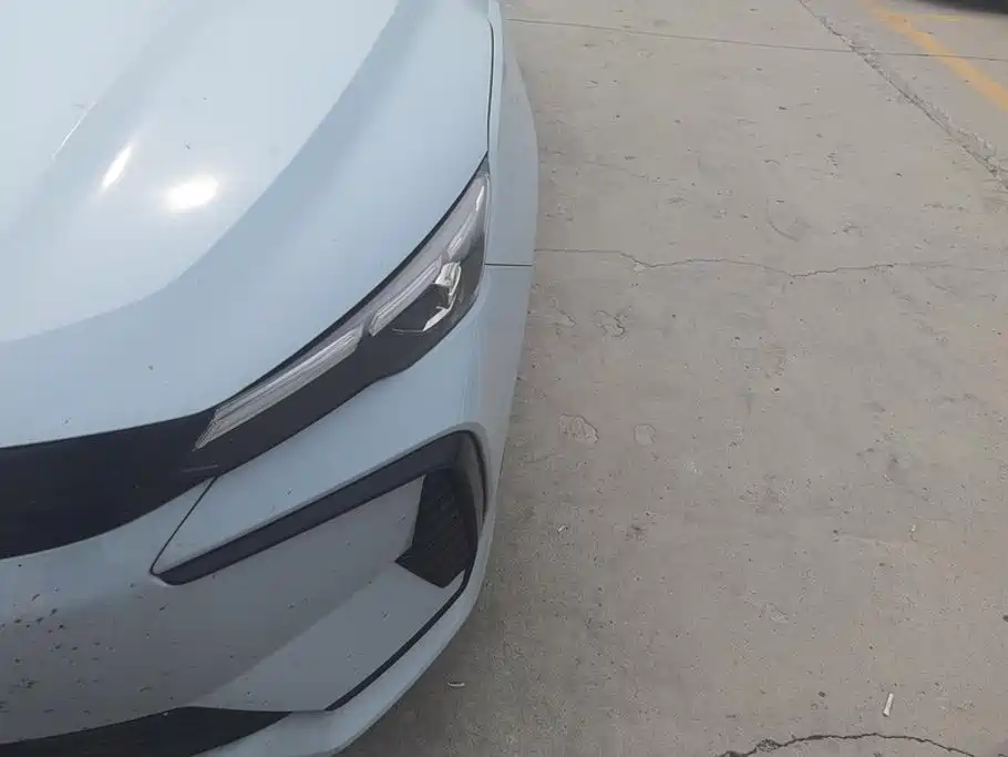 Geely L HiP — миниатюра 5
