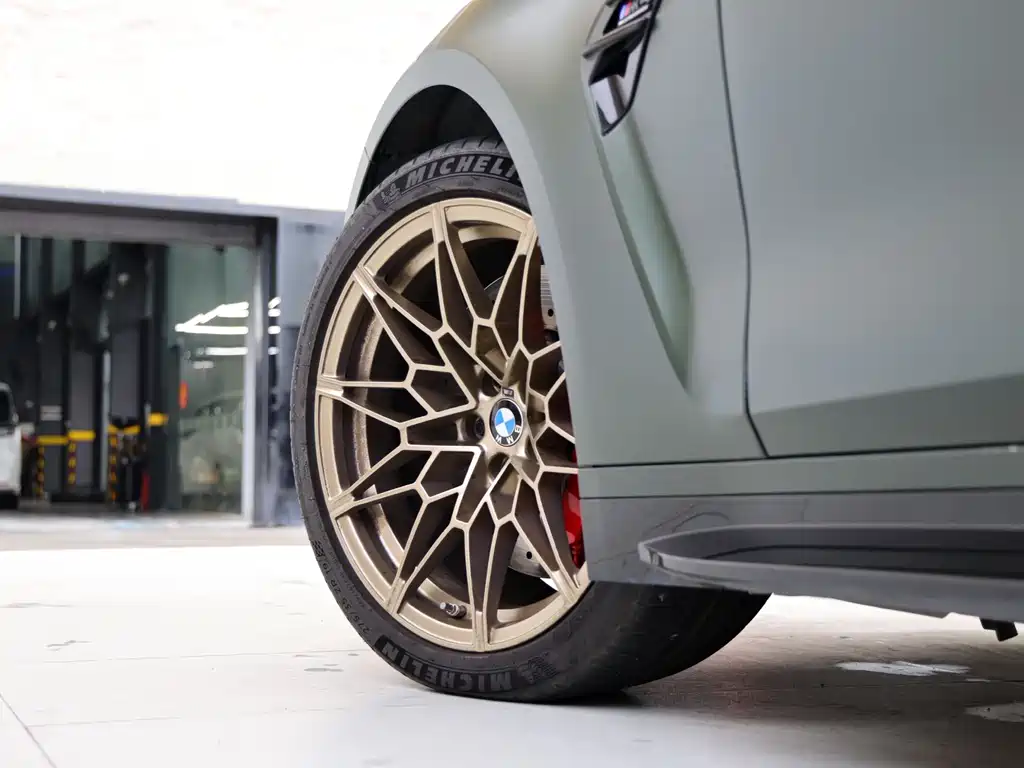 BMW M4 2025 M4