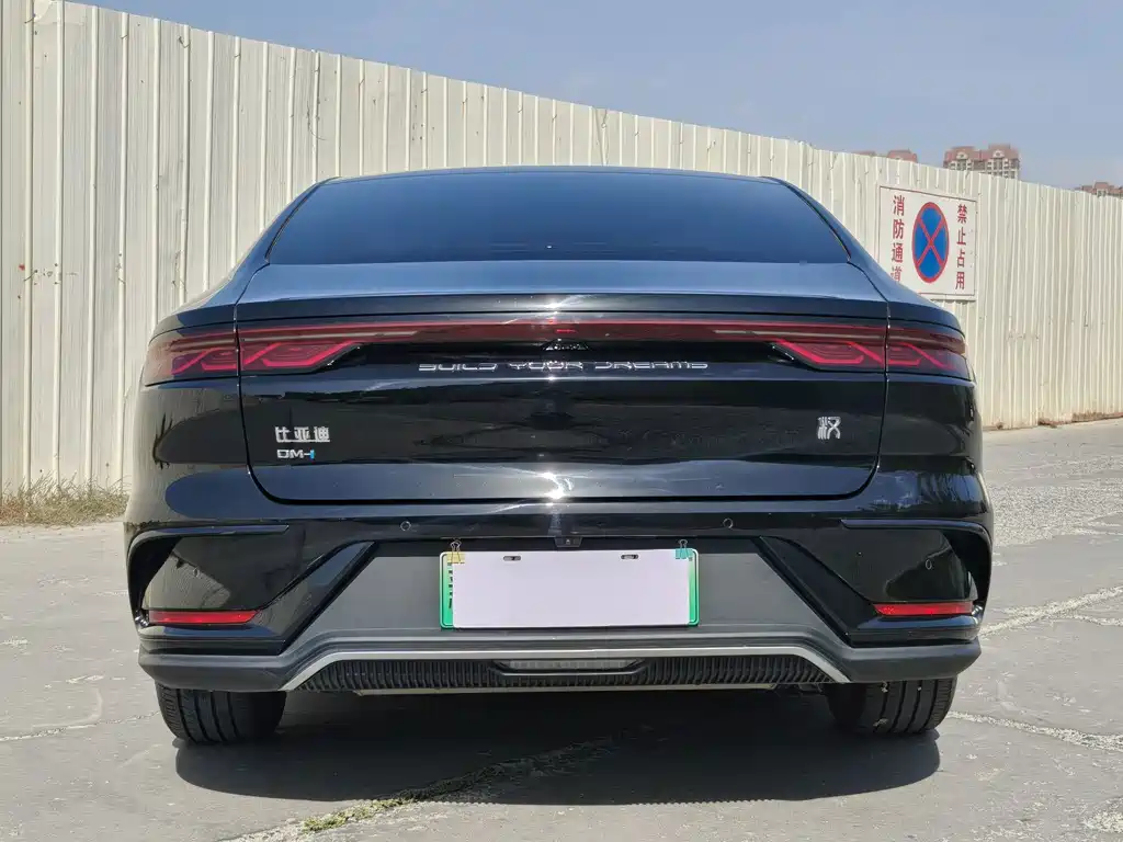 BYD Han — миниатюра 8