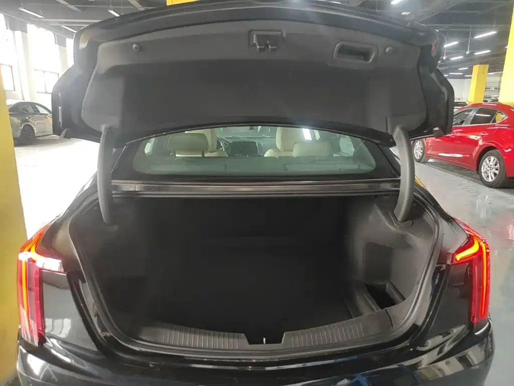 Cadillac CT5 — миниатюра 19