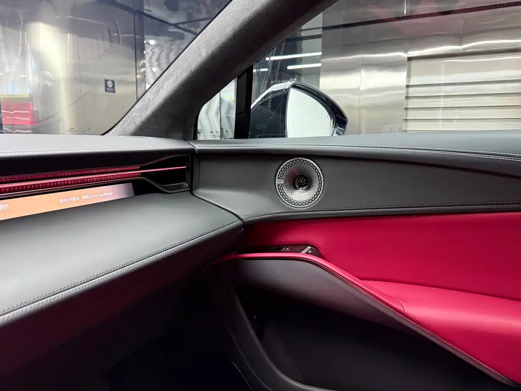 LOTUS SPORTS CAR ELETRE