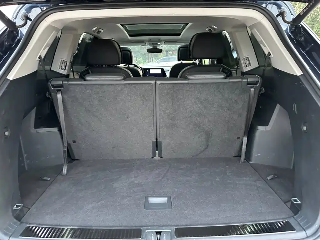 Volkswagen Talagon — миниатюра 9
