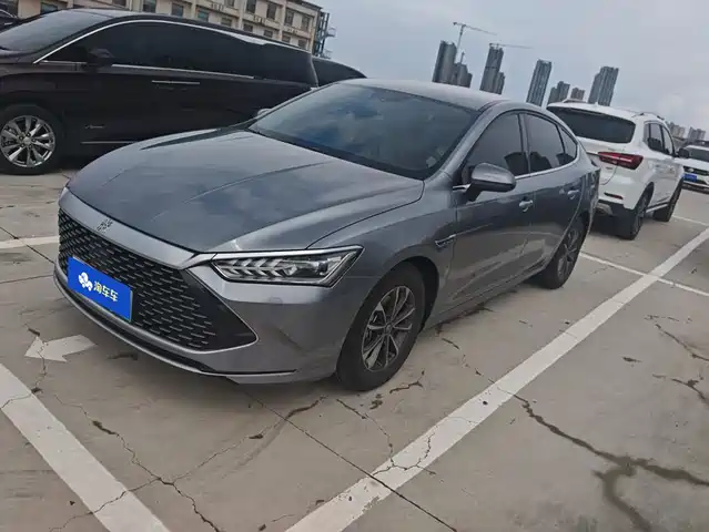 2023 BYD Qin