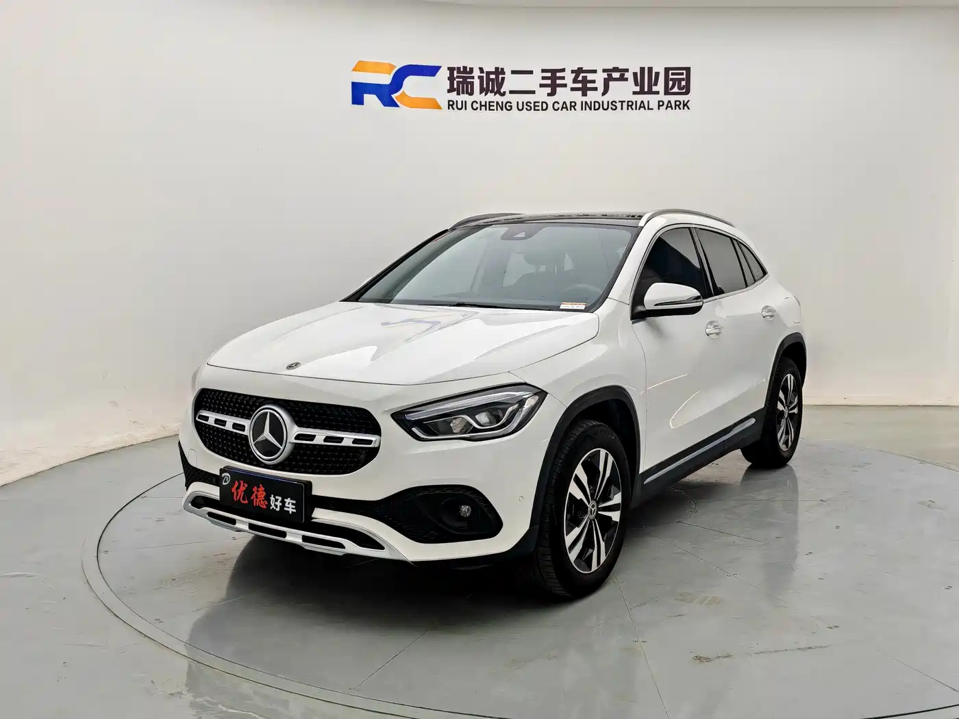 奔驰GLA 2023款 GLA 220 2022