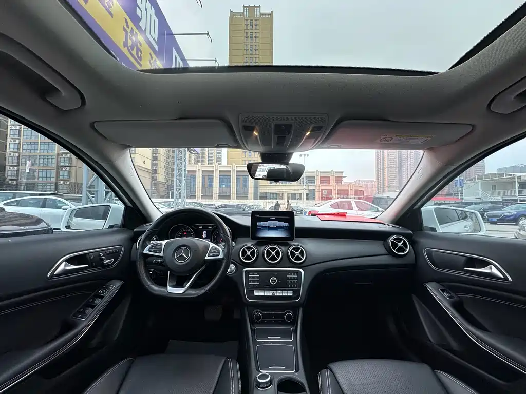 Mercedes-Benz GLA — миниатюра 13