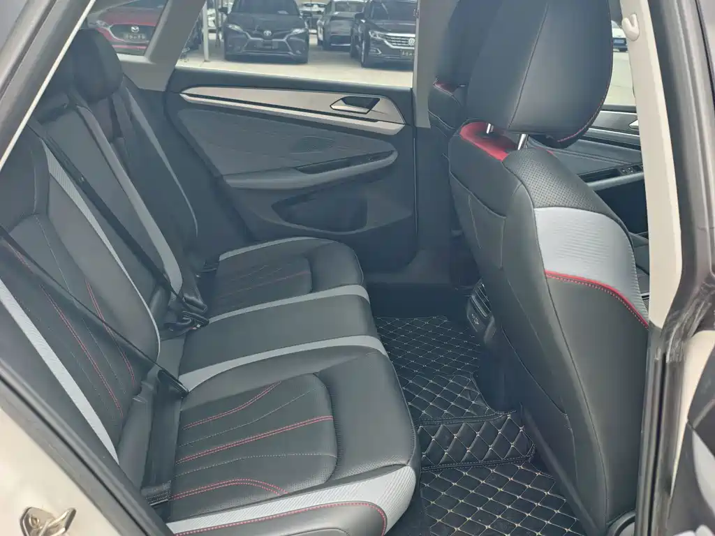 Volkswagen Lamando — миниатюра 9