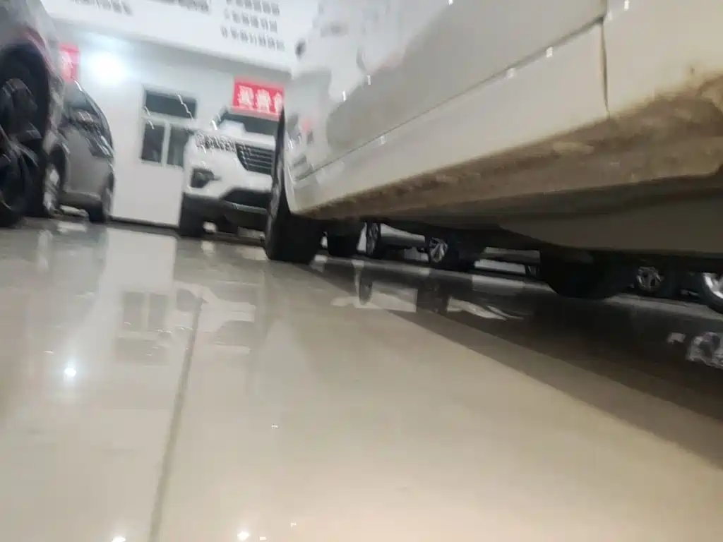 Buick Excelle — миниатюра 19