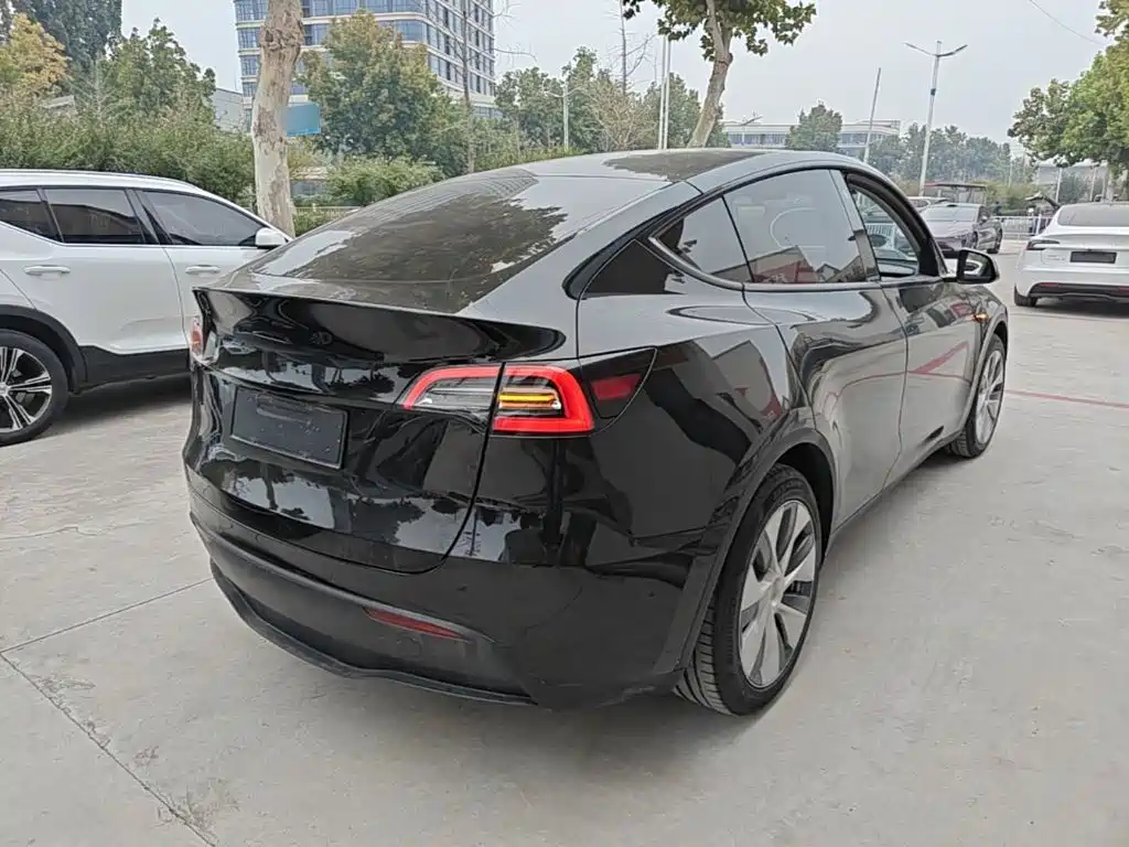Tesla Model Y — фотографии объявления, Фото 8