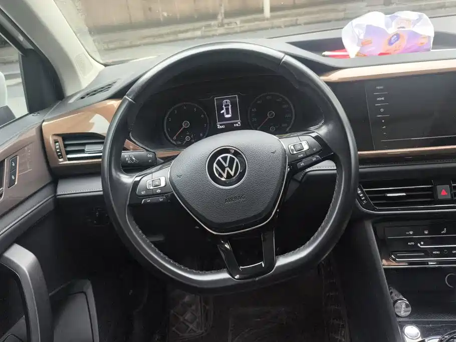 Volkswagen Tharu — миниатюра 15