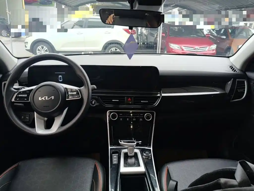 Kia Seltos — миниатюра 10
