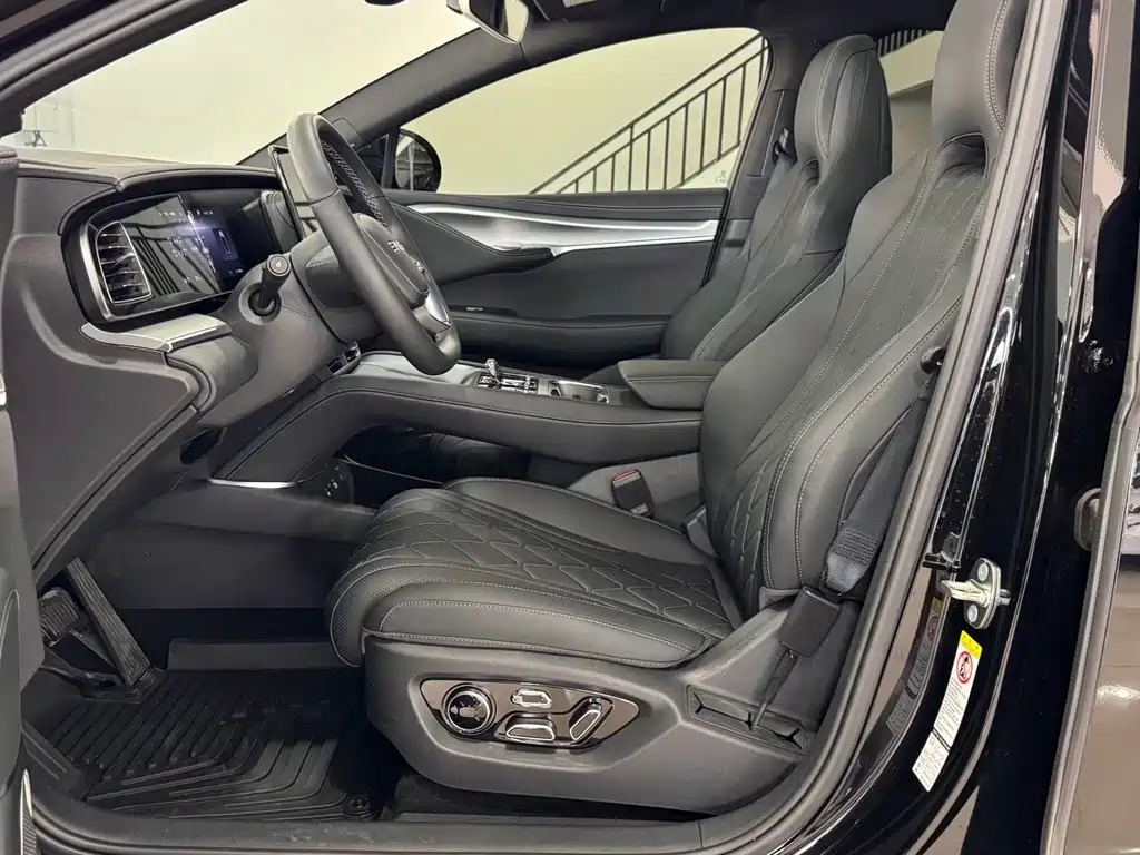 BYD Seal 07 EV — миниатюра 8