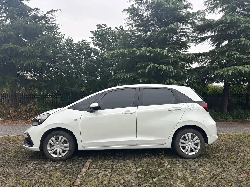 Honda Fit — миниатюра 3