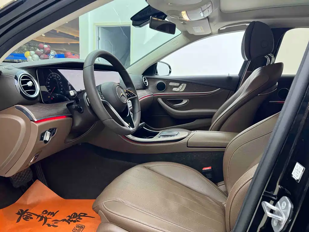 MERCEDES-BENZ E CLASS