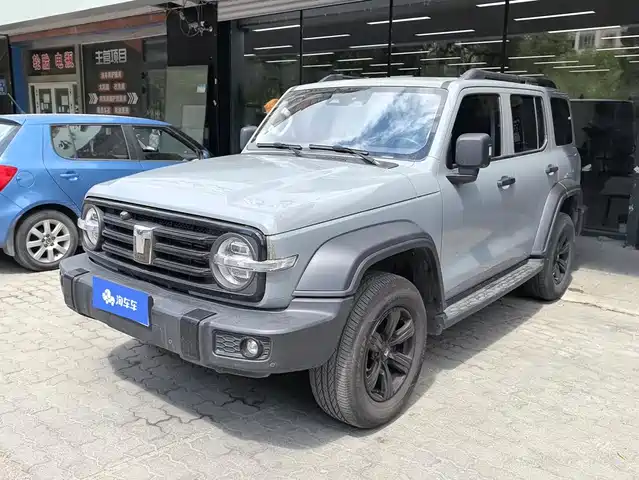 2023 TANK 300