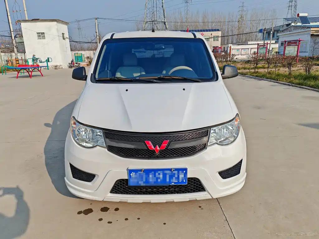 Wuling Hongguang 2016