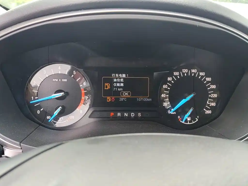 Ford Mondeo — миниатюра 12