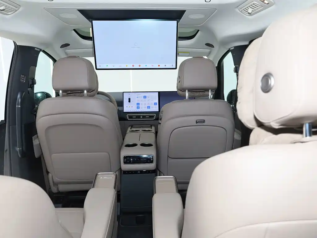 Li Auto Li MEGA — миниатюра 13