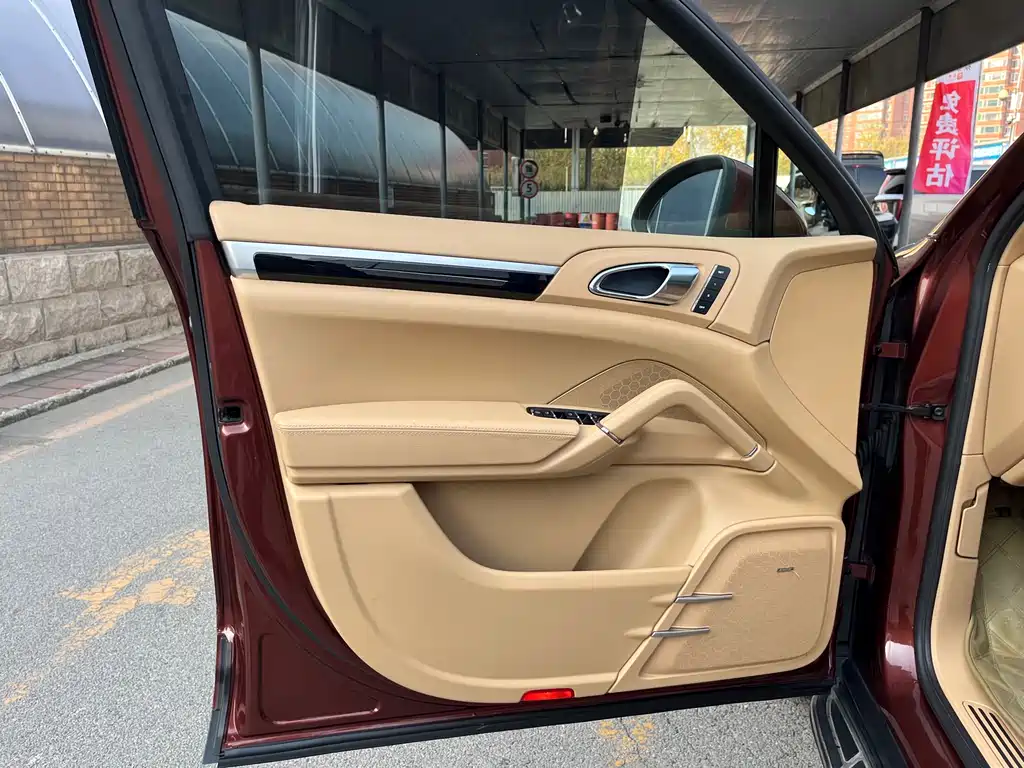 Porsche Cayenne 2011 Cayenne 3.0T
